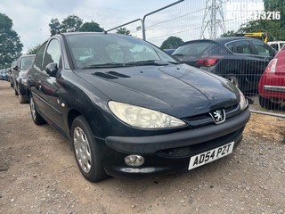Location: Mitcham - 2005 PEUGEOT 206 ZEST 5 Door Hatchback REG: AD54PZT, Keys: No, MOT Expiry date: 31/01/2027, 1360 Petrol, 5 Speed Manual Petrol, Former Keepers: 5