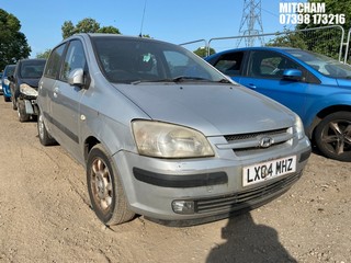 Location: Mitcham - 2004 HYUNDAI GETZ CDX AUTO 5 Door Hatchback REG: LX04MHZ, Keys: No, MOT Expiry date: 05/07/2023, 1341 Petrol, 4 Speed Auto Petrol, Former Keepers: 5