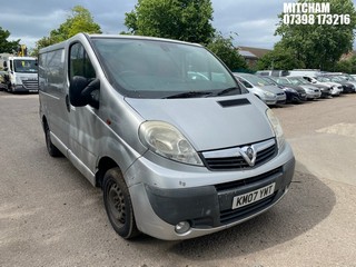 Location: Mitcham - 2007 VAUXHALL VIVARO SPORTIVE CDTI SWB Panel Van REG: KM07YMT, Keys: No, MOT Expiry date: 08/12/2026, 1995 Diesel, 6 Speed Manual Diesel, Former Keepers: 8
