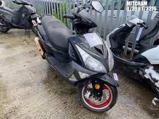Location: Mitcham - 2021 ZHONGNENG FALCON 125 Scooter REG: GY71KUO, Keys: No, MOT Expiry date: 04/11/2024, 125 Petrol, AUTOMATIC, Former Keepers: 2