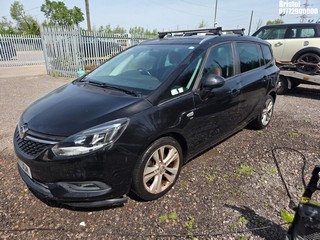 Location: Bristol - 2017 VAUXHALL ZAFIRA TOURER SRI TURBO 5 Door MPV REG: DN17UOM, Keys: Yes, MOT Expiry date: 22/03/2027, 1364 CC Petrol, 6 Speed Manual Petrol, Former Keepers: 2