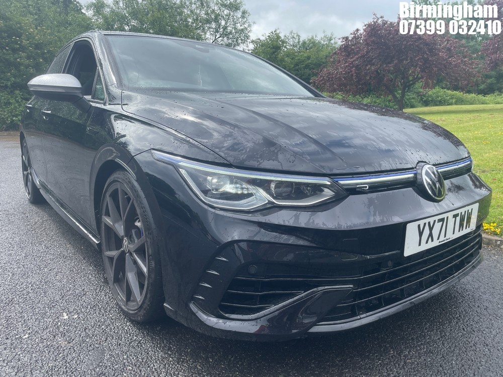 Location: Birmingham - 2021 VOLKSWAGEN GOLF R TSI 4MOTION S-A 5 Door Hatchback REG: YX71TWW, 1984 Petrol, 7 Speed S-Auto Petrol, Former Keepers: 4, Keys: Yes, MOT Expiry date: 17/09/2026
