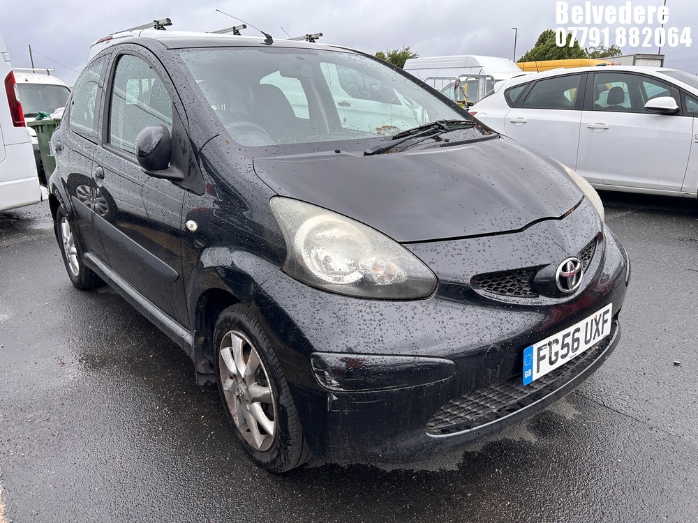 Location: Belvedere - 2006 TOYOTA AYGO BLACK VVT-I 5 Door Hatchback REG: FG56UXF, Keys: No, MOT Expiry date: 12/12/2026, 998 Petrol, 5 Speed Manual Petrol, Former Keepers: 9