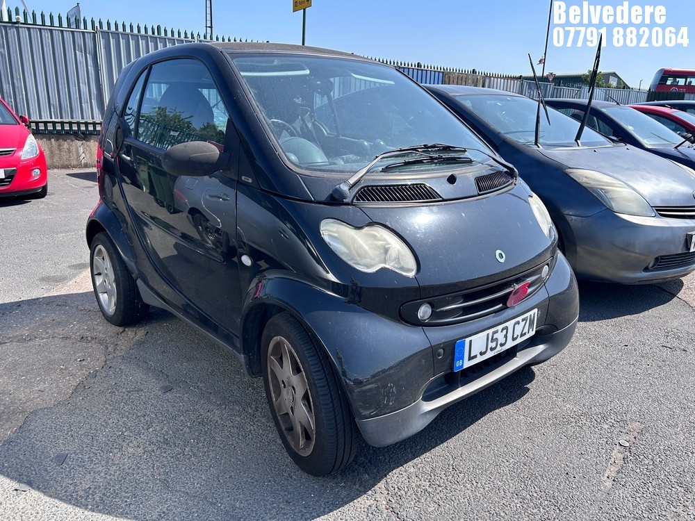 Location: Belvedere - 2004 SMART CITY PULSE 61 SEMI-AUTO Coupe REG: LJ53CZM, Keys: No, MOT Expiry date: 14/09/2026, 698 Petrol, 6 Speed Semi Auto Petrol, Former Keepers: 7