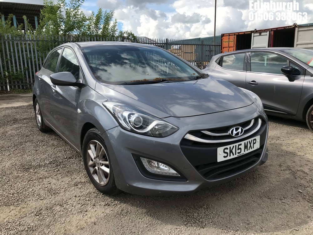 Location: Edinburgh - 2015 HYUNDAI I30 ACTIVE 5 Door Hatchback REG: SK15MXP, Keys: No, MOT Expiry date: 16/04/2026, 1396 Petrol, 6 Speed Manual Petrol, Former Keepers: 6
