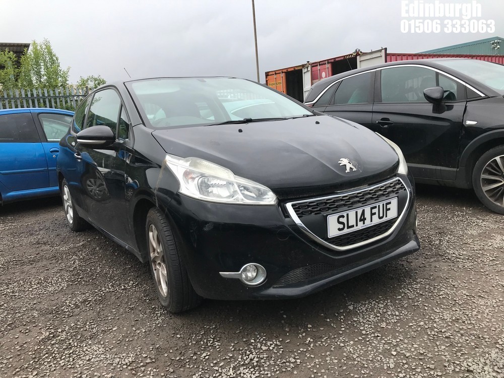 Location: Edinburgh - 2014 PEUGEOT 208 ACTIVE 3 Door Hatchback REG: SL14FUF, Keys: No, MOT Expiry date: 13/11/2026, 1199 Petrol, 5 Speed Manual Petrol, Former Keepers: 2