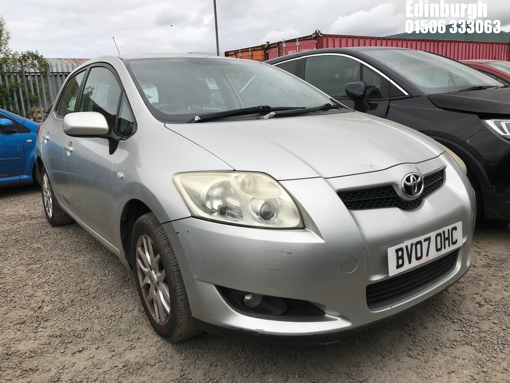 Location: Edinburgh - 2007 TOYOTA AURIS TR D-4D 5 Door Hatchback REG: BV07OHC, Keys: No, MOT Expiry date: 03/04/2026, 1998 Diesel, 6 Speed Manual Diesel, Former Keepers: 10