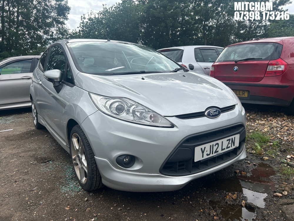 Location: Mitcham - 2012 FORD FIESTA ZETEC S 3 Door Hatchback REG: YJ12LZN, Keys: No, MOT Expiry date: 22/04/2026, 1596 Petrol, 5 Speed Manual Petrol, Former Keepers: 9