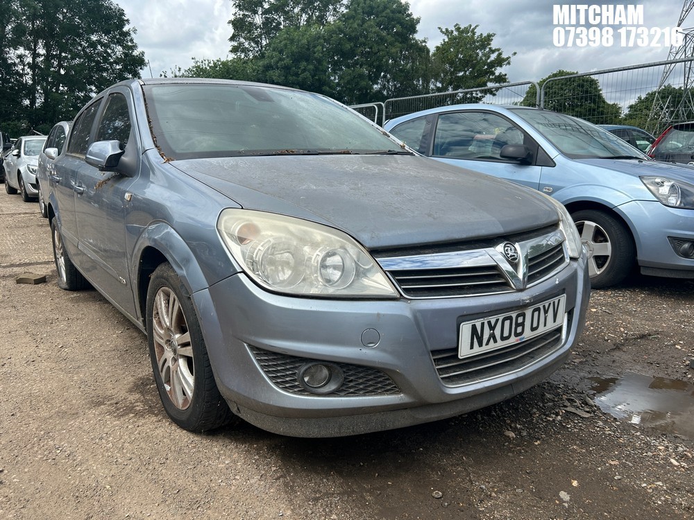 Location: Mitcham - 2008 VAUXHALL ASTRA DESIGN A 5 Door Hatchback REG: NX08OYV, Keys: No, MOT Expiry date: 03/02/2025, 1796 Petrol, 4 Speed Auto Petrol, Former Keepers: 7