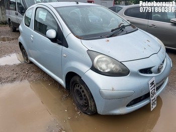 Location: Peterborough - 2006 TOYOTA AYGO+ VVT-I 3 Door Hatchback REG: MT06XBC, Keys: No, MOT Expiry date: 26/03/2026, 998 Petrol, 5 Speed Manual Petrol, Former Keepers: 4