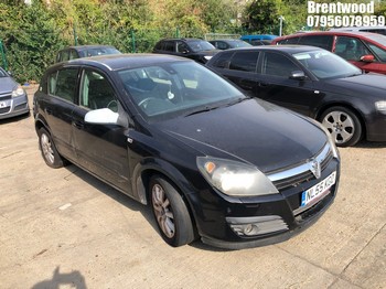 Location: Brentwood - 2006 VAUXHALL ASTRA ELITE AUTO 5 Door Hatchback REG: NL55KGO, Keys: No, MOT Expiry date: 30/11/2024, 1796 Petrol, 4 Speed Auto Petrol, Former Keepers: 8