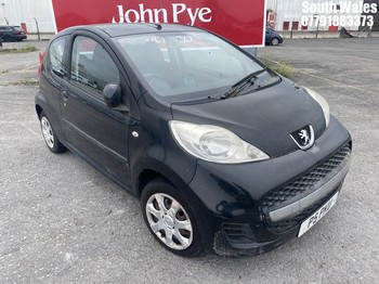 Location: South Wales - 2010 PEUGEOT 107 URBAN 3 Door Hatchback REG: P5PKU, Keys: No, MOT Expiry date: 14-04-2025, 998 Petrol, 5 Speed Manual Petrol, Former Keepers: 4