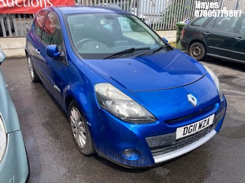 Location: Hayes - 2011 RENAULT CLIO DYNAMIQUE TOMTOM 16V 3 Door Hatchback REG: DG11WZA, Keys: No, MOT Expiry date: 05/01/2026, 1149 Petrol, 5 Speed Manual Petrol, Former Keepers: 3