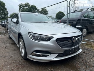 Location: Mitcham - 2017 VAUXHALL INSIGNIA SRI VXLINE NAV E 5 Door Hatchback REG: NV67DDZ, Keys: No, MOT Expiry date: 26/03/2026, 1598 Diesel, 6 Speed Manual Diesel, Former Keepers: 6