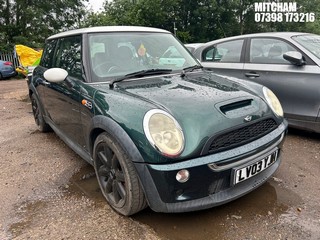 Location: Mitcham - 2003 MINI MINI COOPER S 3 Door Hatchback REG: LV03YJH, Keys: No, MOT Expiry date: 03/03/2025, 1598 Petrol, 6 Speed Manual Petrol, Former Keepers: 11