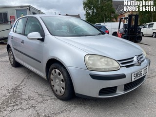 Location: Nottingham - 2006 VOLKSWAGEN GOLF FSI S 5 Door Hatchback REG: SM56UDD, Keys: No, MOT Expiry date: 07/07/2026, 1598 Petrol, 6 Speed Manual Petrol, Former Keepers: 8