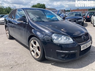 Location: Nottingham - 2007 VOLKSWAGEN JETTA SPORT TDI 4 Door Saloon REG: VE56OVY, Keys: No, MOT Expiry date: 21/09/2026, 1968 Diesel, 6 Speed Manual Diesel, Former Keepers: 9