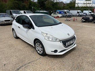 Location: Brentwood - 2013 PEUGEOT 208 ACCESS 3 Door Hatchback REG: GL62TPX, Keys: No, MOT Expiry date: 29/08/2026, 999 Petrol, 5 Speed Manual Petrol, Former Keepers: 2