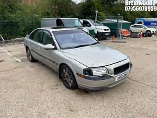 Location: Brentwood - 2001 VOLVO S80 2.4 AUTO 4 Door Saloon REG: X612DMO, Keys: No, MOT Expiry date: 08/01/2027, 2435 Petrol, 4 Speed Auto Petrol, Former Keepers: 8
