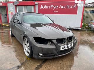 Location: Hull - 2011 BMW 318D ES 4 Door Saloon REG: AK61AYO, Keys: No, MOT Expiry date: 21/03/2026, 1995 Diesel, 6 Speed Manual Diesel, Former Keepers: 8