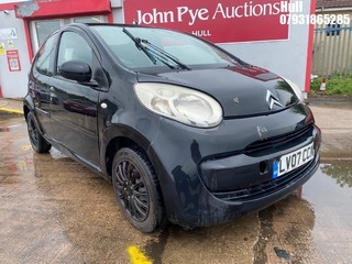 Location: Hull - 2007 CITROEN C1 RHYTHM 5 Door Hatchback REG: LV07CCN, Keys: No, MOT Expiry date: 13/11/2026, 998 Petrol, 5 Speed Manual Petrol, Former Keepers: 13