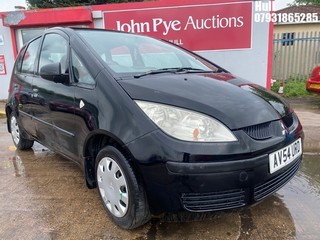 Location: Hull - 2004 MITSUBISHI COLT BLACK 5 Door Hatchback REG: AV54URD, Keys: No, MOT Expiry date: 23/01/2026, 1124 Petrol, 5 Speed Manual Petrol, Former Keepers: 4