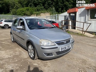 Location: Leeds - 2006 VAUXHALL CORSA SXI 5 Door Hatchback REG: DV06ZDC, 1229cc Petrol, 5 Speed Manual Petrol, Former Keepers: 4, Keys: Yes, MOT Expiry date: 02-09-2026