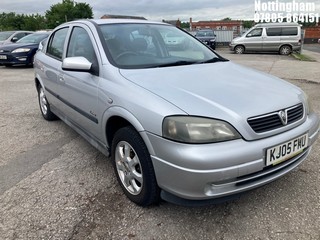 Location: Nottingham - 2005 VAUXHALL ASTRA ENJOY 16V 5 DOOR HATCHBACK REG: KJ05FMU, 1389cc PETROL, 5 SPEED MANUAL PETROL, Former Keepers: 1, Keys: Yes, MOT Expiry date: 11/08/2026
