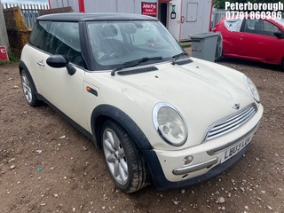 Location: Peterborough - 2003 MINI MINI COOPER 3 Door Hatchback REG: LB03LOO, Keys: No, MOT Expiry date: 31/08/2026, 1598 Petrol, 5 Speed Manual Petrol, Former Keepers: 4