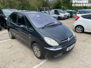 Location: Brentwood - 2004 CITROEN XSARA PICASSO DESIRE AUTO MPV REG: HW54HCL, Keys: No, MOT Expiry date: 01/07/2026, 1997 Petrol, 5 Speed Auto Petrol, Former Keepers: 6