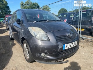 Location: Mitcham - 2007 TOYOTA YARIS TR 3 Door Hatchback REG: NJ57JUC, Keys: No, MOT Expiry date: 01/04/2027, 1296 Petrol, 5 Speed Manual Petrol, Former Keepers: 7