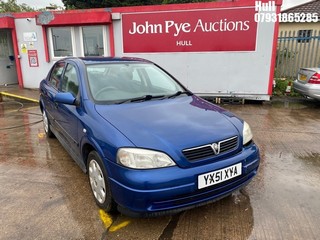 Location: Hull - 2001 VAUXHALL ASTRA CLUB 8V 5 Door Hatchback REG: YX51XYA, Keys: No, MOT Expiry date: 24/06/2025, 1598 Petrol, 5 Speed Manual Petrol, Former Keepers: 4