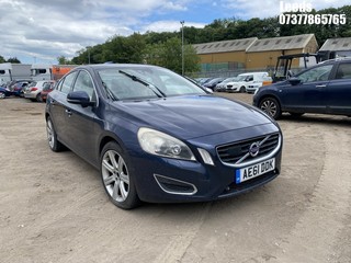 Location: Leeds - 2011 VOLVO S60 SE LUX T5 AUTO 4 Door Saloon REG: AE61DDK, Keys: No, MOT Expiry date: 22-01-2026, 1999 Petrol, 6 Speed Auto Petrol, Former Keepers: 6