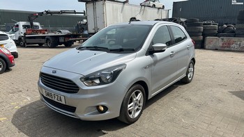 Location: Erith - 2018 FORD KA+ ZETEC 5 Door Hatchback REG: SM18FZA, Keys: Yes, MOT Expiry date: 30/07/2026, 1198 CC Petrol, 5 Speed Manual Petrol, Former Keepers: 3