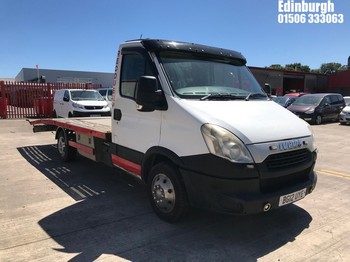 Location: Edinburgh - 2012 IVECO DAILY 35S11 LWB Insulated/Refrigerated Van REG: BG12UYE, Keys: No, MOT Expiry date: 15/10/2026, 2287 Diesel, 5 Speed Manual Diesel, Former Keepers: 9