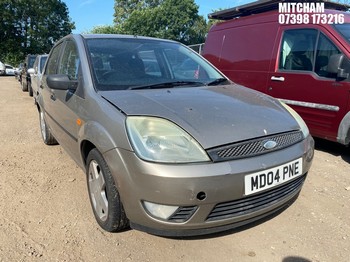 Location: Mitcham - 2004 FORD FIESTA ZETEC 5 Door Hatchback REG: MD04PNE, Keys: No, MOT Expiry date: 28/03/2026, 1388 Petrol, 5 Speed Manual Petrol, Former Keepers: 8