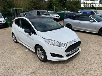 Location: Brentwood - 2015 FORD FIESTA ZETEC 3 Door Hatchback REG: BP15WUD, Keys: No, MOT Expiry date: 17/01/2026, 1242 Petrol, 5 Speed Manual Petrol, Former Keepers: 6