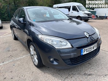 Location: Brentwood - 2009 RENAULT MEGANE PRIVILEGE VVT 110 5 Door Hatchback REG: PX09WFR, Keys: No, MOT Expiry date: 21.02.2026, 1598 Petrol, 6 Speed Manual Petrol, Former Keepers: 3