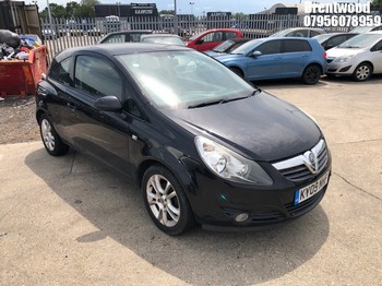 Location: Brentwood - 2009 VAUXHALL CORSA SXI A/C 3 Door Hatchback REG: KY09NHF, Keys: No, MOT Expiry date: 01/09/2025, 1364 Petrol, 5 Speed Manual Petrol, Former Keepers: 5