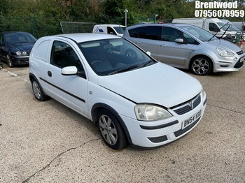 Location: Brentwood - 2005 VAUXHALL CORSAVAN CDTI 16V Car Derived Van REG: BN54VDD, Keys: No, MOT Expiry date: 05/11/2026, 1248 Diesel, 5 Speed Manual Diesel, Former Keepers: 4