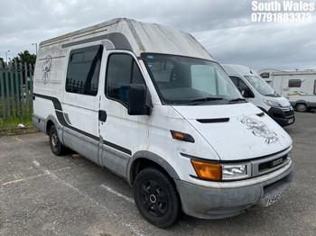 Location: South Wales - 2001 IVECO DAILY 35S11 MWB Panel Van REG: Y946KRD, Keys: No, MOT Expiry date: 12/09/2025, 2800 Diesel, 5 Speed Manual Diesel, Former Keepers: 8