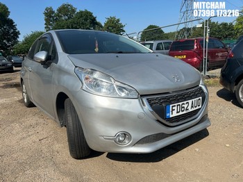 Location: Mitcham - 2012 PEUGEOT 208 ACTIVE 3 Door Hatchback REG: FD62AUO, Keys: No, MOT Expiry date: 27/04/2026, 1199 Petrol, 5 Speed Manual Petrol, Former Keepers: 10