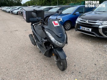 Location: Mitcham - 2021 HONDA WW 125 A-M Motorcycle REG: LA21ODR, Keys: No, MOT Expiry date: 01/01/2026, 125 Petrol, automatic, Former Keepers: 3