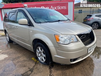 Location: Hull - 2010 CHRYSLER VOYAGER GRD TOURING CRD A MPV REG: MF10KFO, Keys: No, MOT Expiry date: 28/04/2026, 2777 Diesel, 6 Speed Auto Diesel, Former Keepers: 9