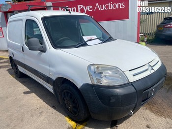 Location: Hull - 2007 CITROEN BERLINGO 600 HDI ENTER 75 Car Derived Van REG: FY57TZC, Keys: No, MOT Expiry date: 08/07/2026, 1598 Diesel, 5 Speed Manual Diesel, Former Keepers: 7