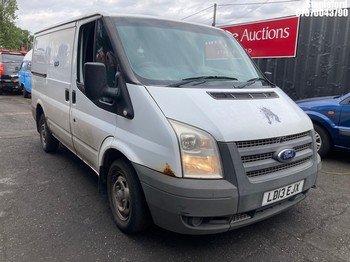 Location: Stapleford - 2013 FORD TRANSIT 100 T300 FWD Panel Van REG: LD13EJX, Keys: Yes, MOT Expiry date: 19/10/2026, 2198 Diesel, 6 Speed Manual Diesel, Former Keepers: 3
