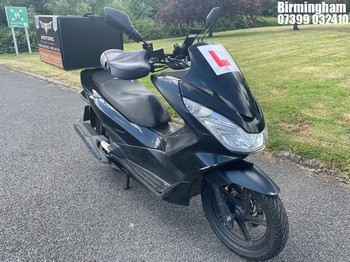 Location: Birmingham - 2015 HONDA WW 125 EX2-F Motorcycle REG: LP15NSY, 125cc PETROL, UNKNOWN, Former Keepers: 9, Keys: Yes, MOT Expiry date: 02/07/2026