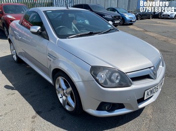 Location: Belvedere - 2005 VAUXHALL TIGRA SPORT TWINPORT Coupe REG: KN05YMP, Keys: No, MOT Expiry date: 15.12.2026, 1796 Petrol, 5 Speed Manual Petrol, Former Keepers: 10