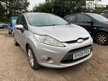 Location: Mitcham - 2009 FORD FIESTA ZETEC 82 5 Door Hatchback REG: RV09PFO, Keys: No, MOT Expiry date: 28/02/2027, 1242 Petrol, 5 Speed Manual Petrol, Former Keepers: 4