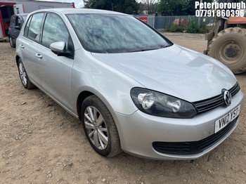 Location: Peterborough - 2012 VOLKSWAGEN GOLF MATCH TDI BLUE TECH 5 Door Hatchback REG: VN12YST, Keys: No, MOT Expiry date: 03/09/2025, 1968 Diesel, 6 Speed Manual Diesel, Former Keepers: 6